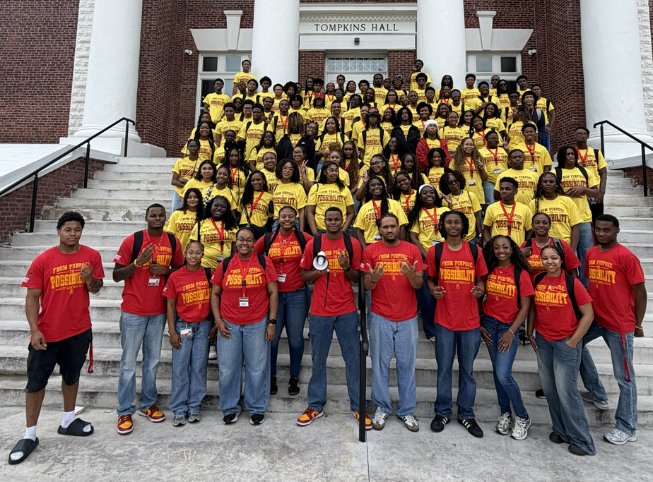 Soar students on campus pose for group photo