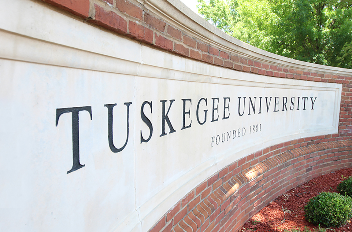 TU name at main entrance