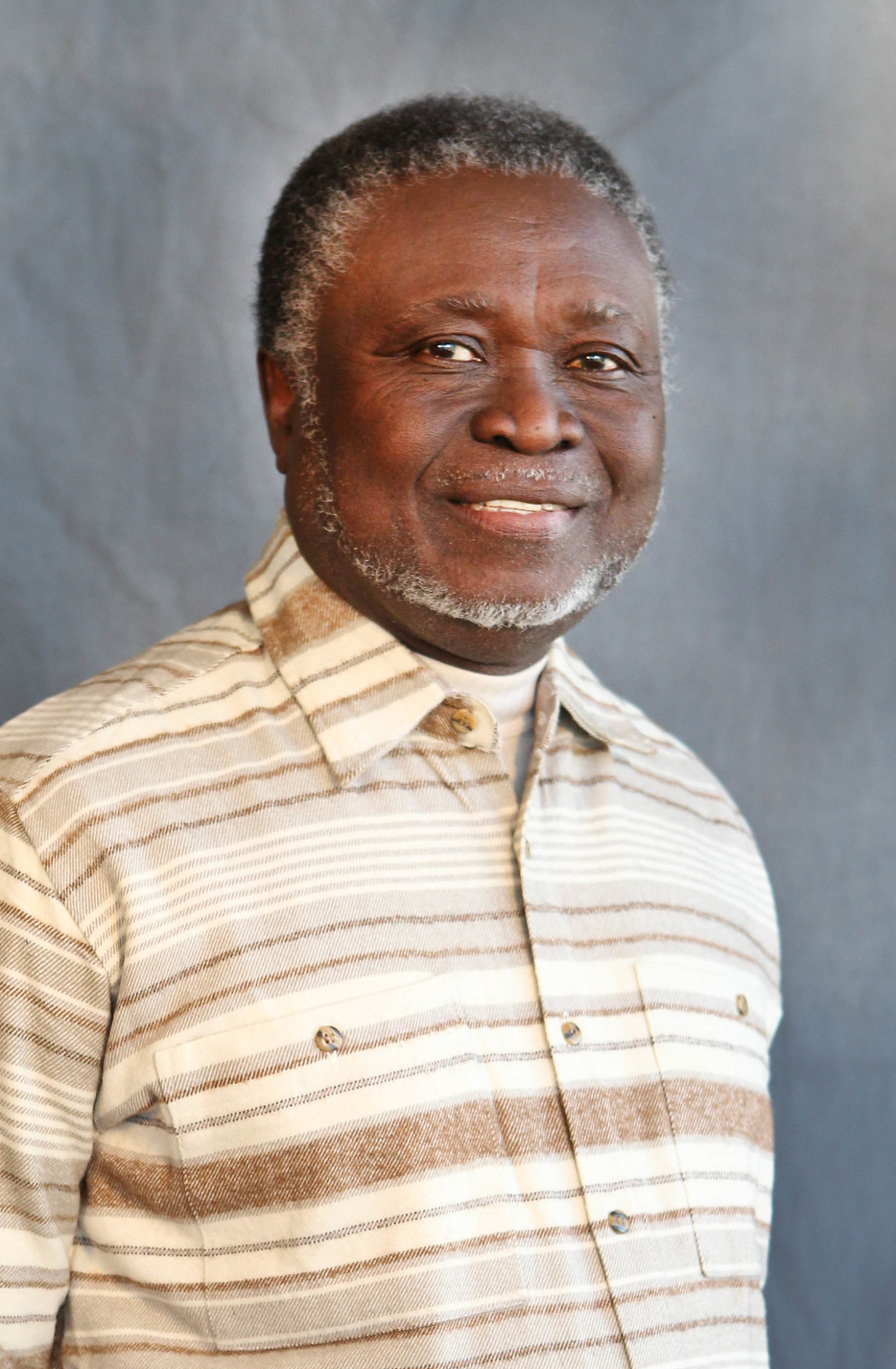 Dr. Joe Jimmeh headshot