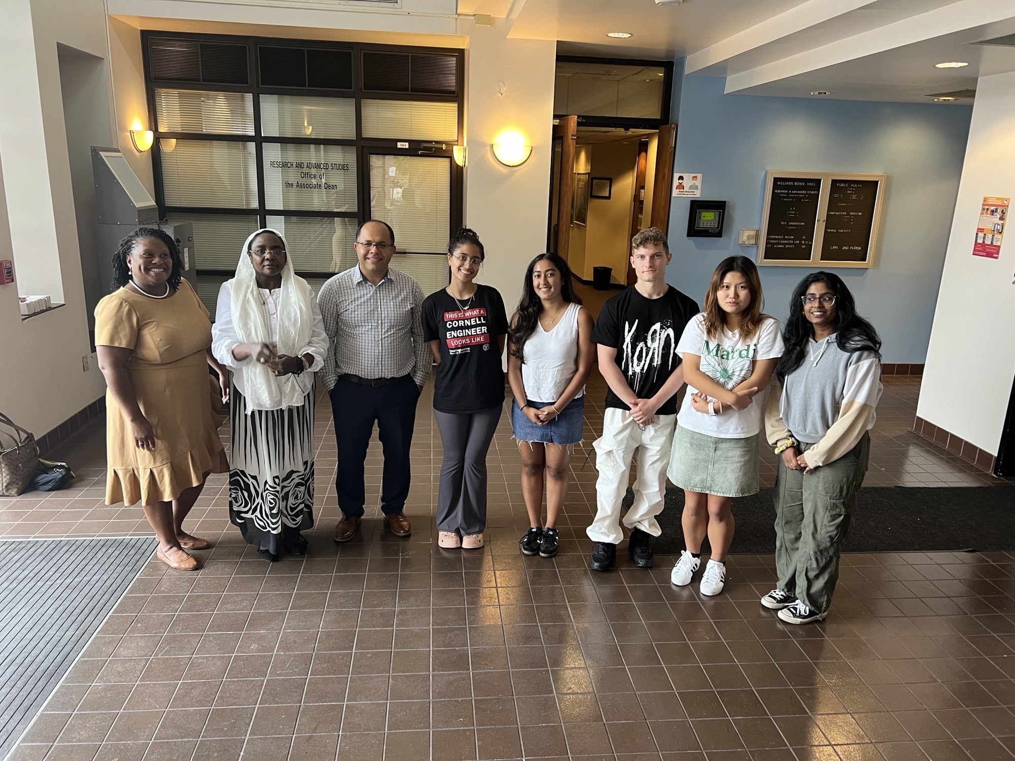 Cornell Student Visited to Public Health School