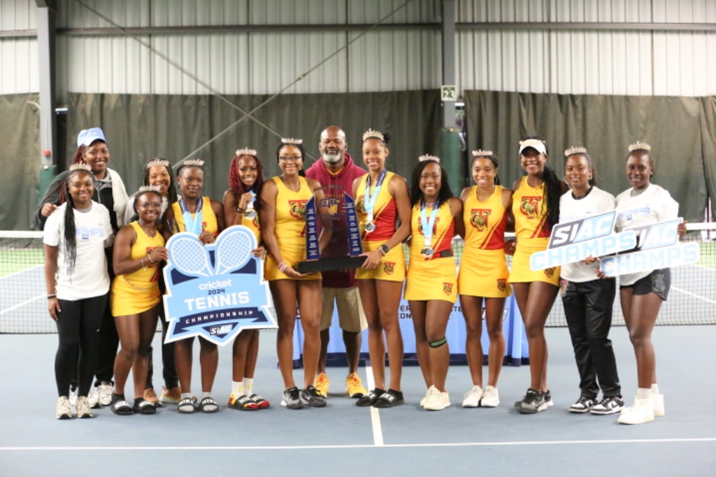 Women's Tennis group Picture