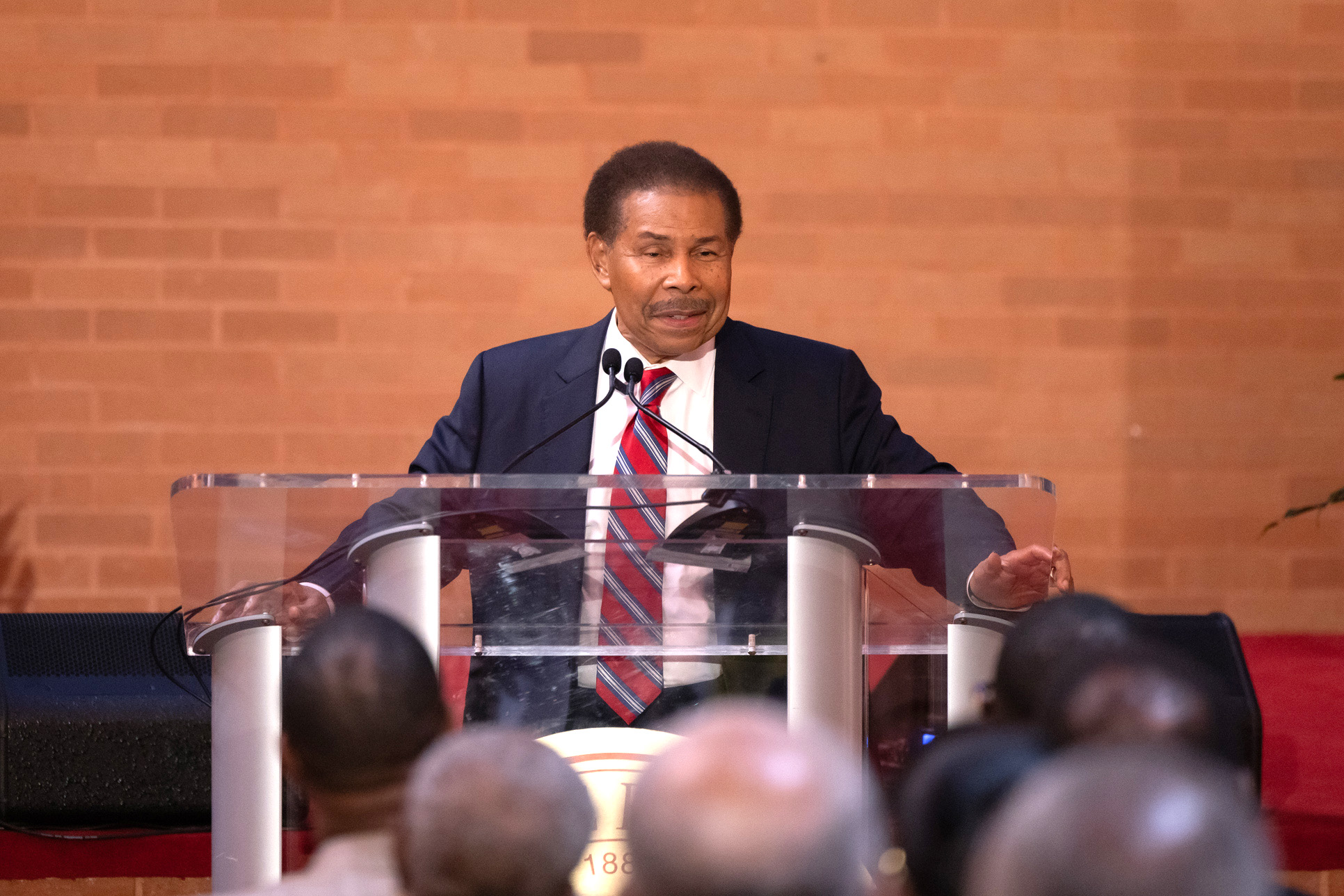 Bill Winston speaks at the Investiture Ecumenical Service
