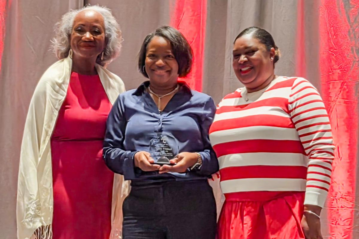 Another award recipient at Atlanta Tuskegee Alumni Club Brunch