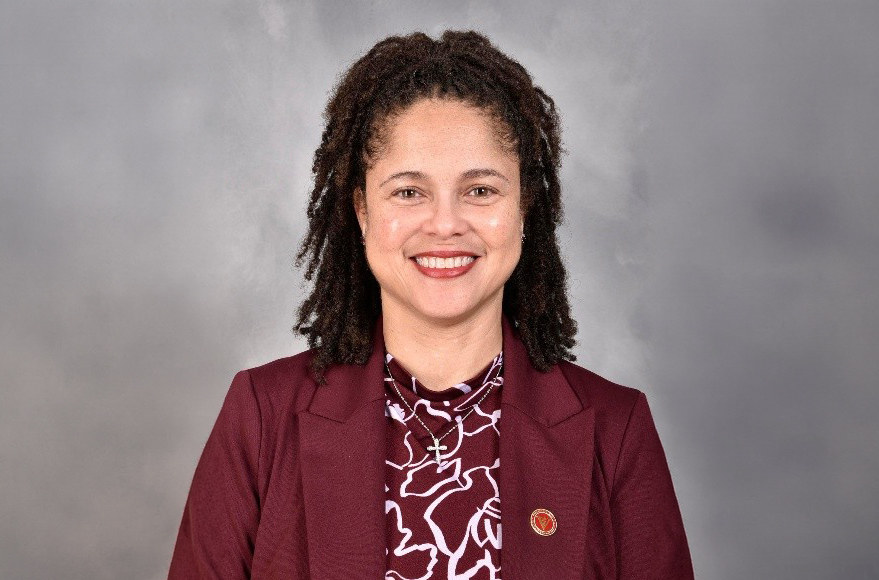 Tuskegee University College of Veterinary Medicine Dean Ebony Gilbreath Honored with Distinguished Postgraduate Alumni Award