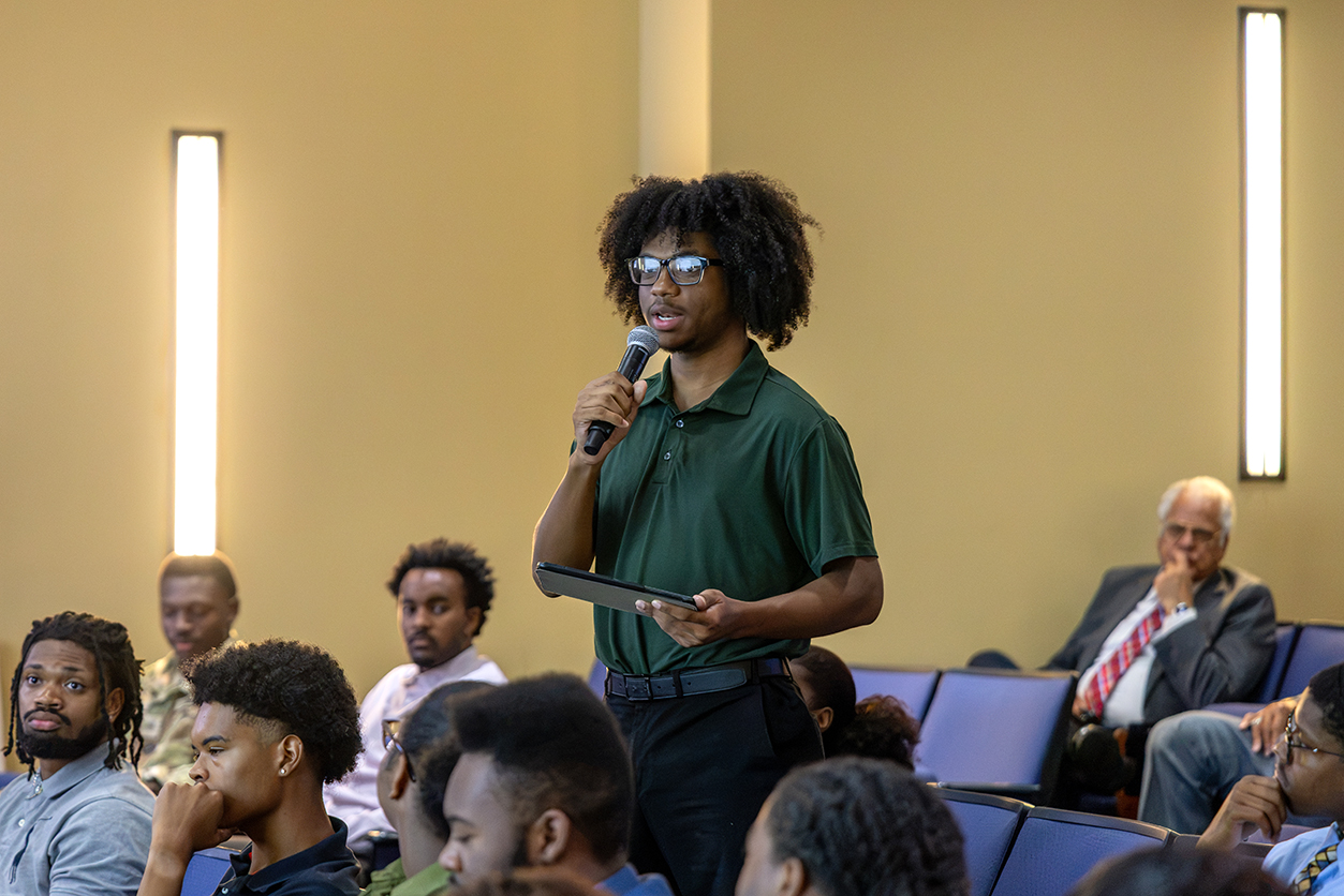Student in audience asks question