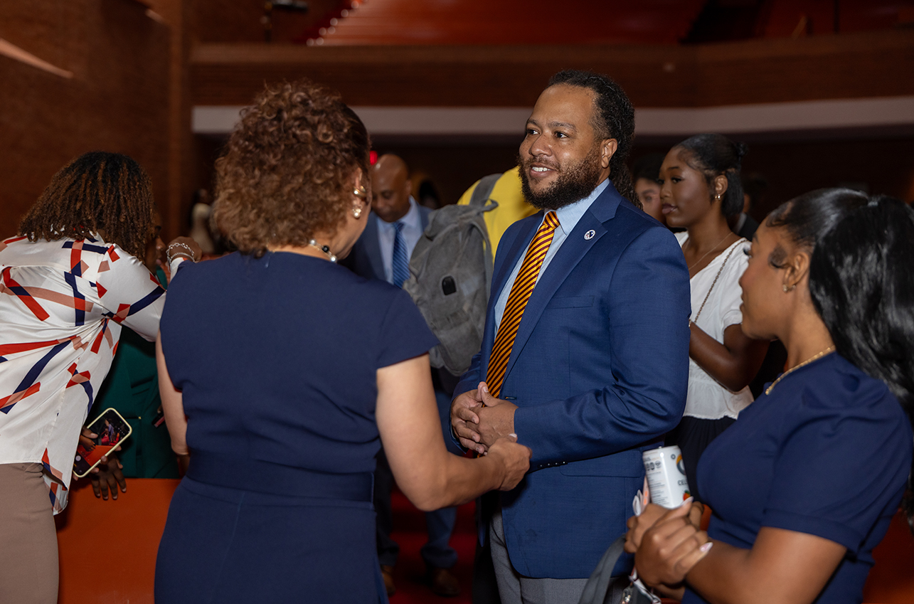 Lyceum Speaker Collette V. Smith with Tuskegee Mayor Chris Lee