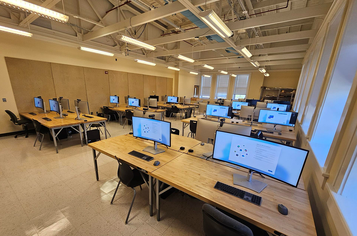 TSACS Computer Lab picture 1